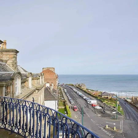 Host & - The Observatory Apartman Saltburn-by-the-Sea